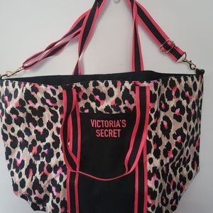 Victoria secret tote